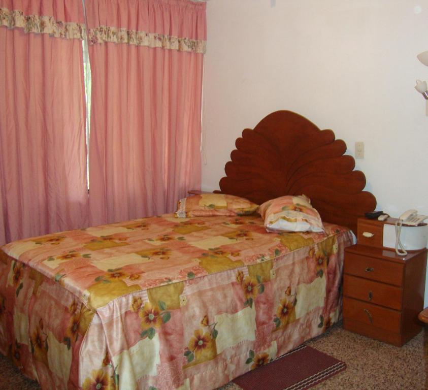 Hotel Sol Del Oriente Iquitos Bilik gambar