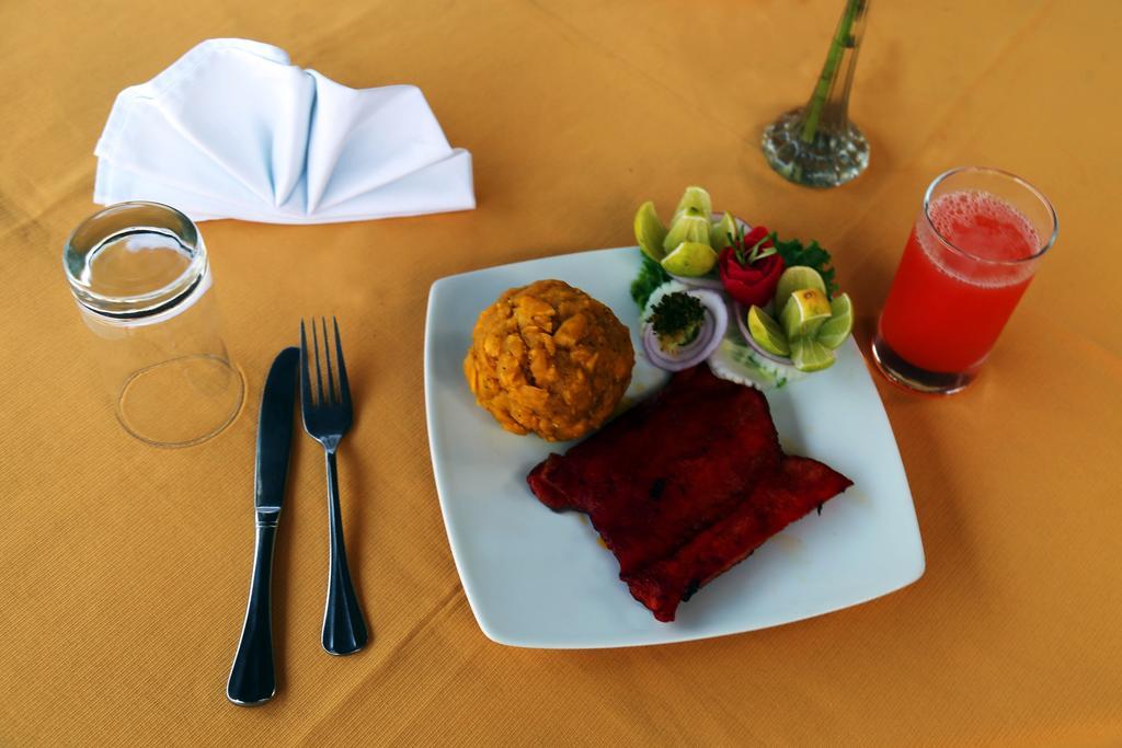 Hotel Sol Del Oriente Iquitos Luaran gambar
