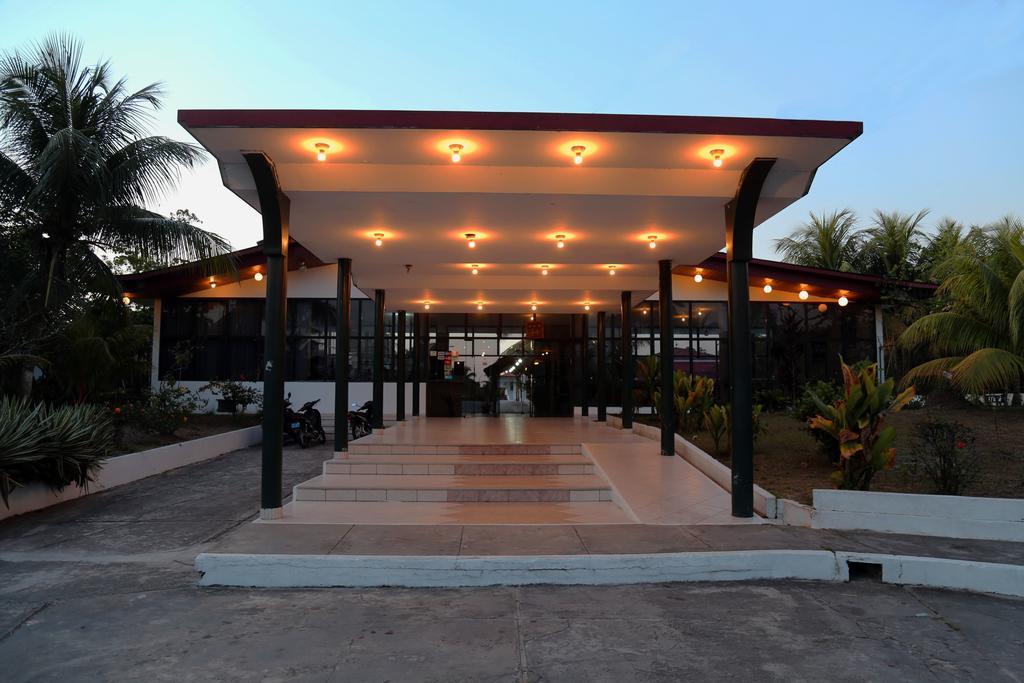 Hotel Sol Del Oriente Iquitos Luaran gambar