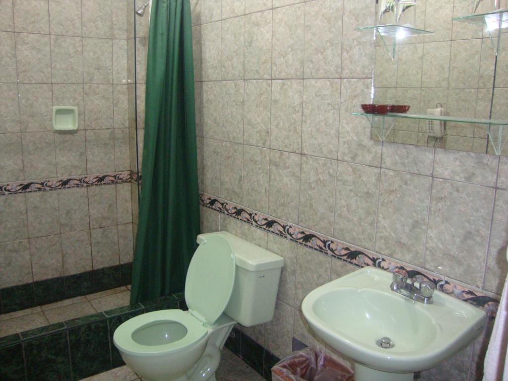 Hotel Sol Del Oriente Iquitos Bilik gambar
